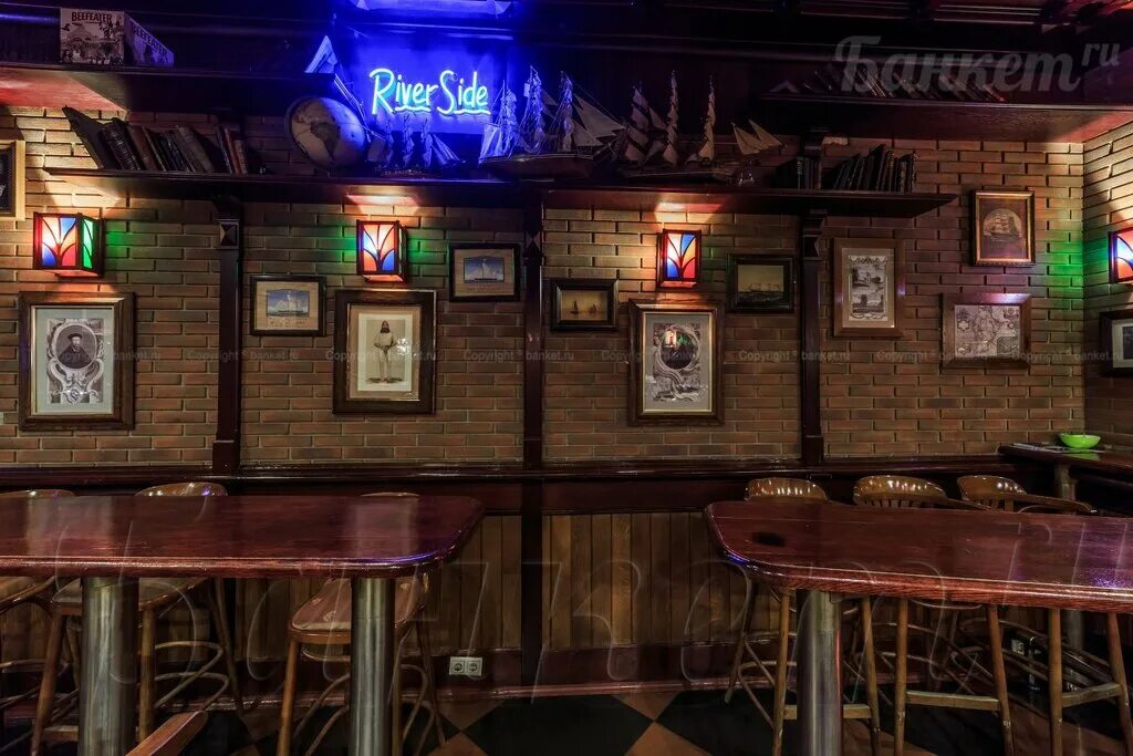 Паб бар бильярд виктория. Бутлегер электросталь бар. Кафе-бар лале султан. Бульдог паб москва. Ресторан бульдог москва.