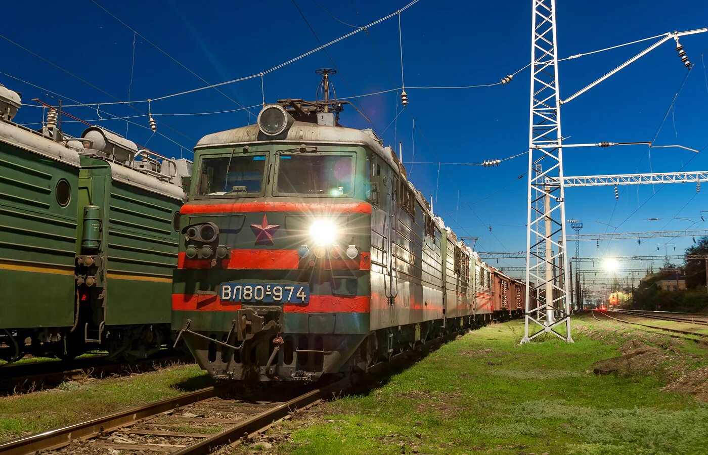 Поезд яя. Вл80 тепловоз. Локомотив вл 80. Вл80 электровоз. Локомотив Железнодорожный вл80.