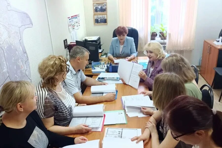 пресс центр белгородская область. уик 183. уик 2015 фото. участковая избирательная комиссия белгород. участковая избирательная комиссия белгород.