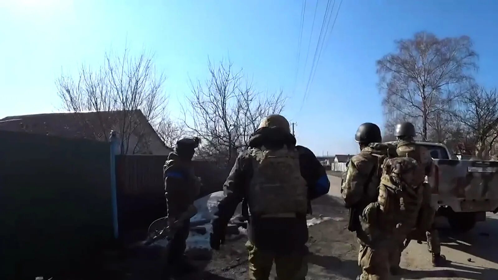 Русский и украинский военный. Восток Украины. Украинское наступление началось