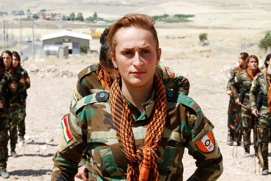 Пешмерга. Силы пешмерга курдистан. Пешмерга 1980. Пешмерга. Женщины в пешмерге.