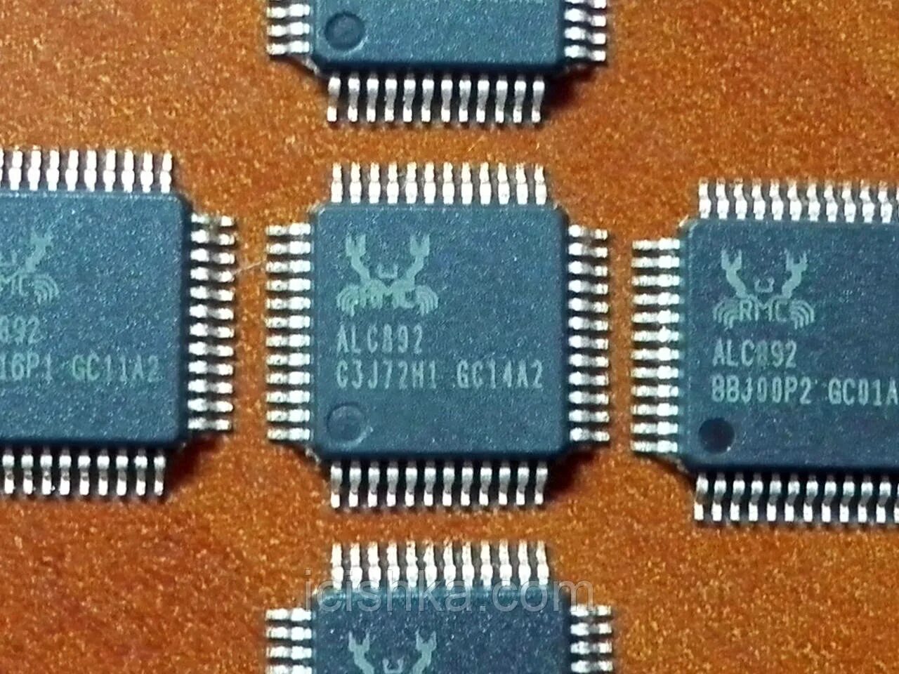 Alc892 драйвер windows 10. Alc892/alc897. микросхема realtek alc5633. realtek® alc892/ alc897 codec. 7.1 audio (alc892).