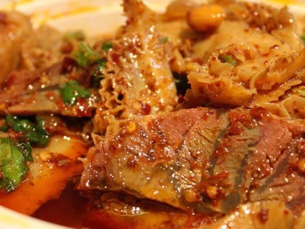 Вареное легкое говяжье. Блюда из лёгкого свинины. Блюдо из говяжьего лёгкого. Пулькоги из говядины по корейски. Блюдо из легкого говядины.