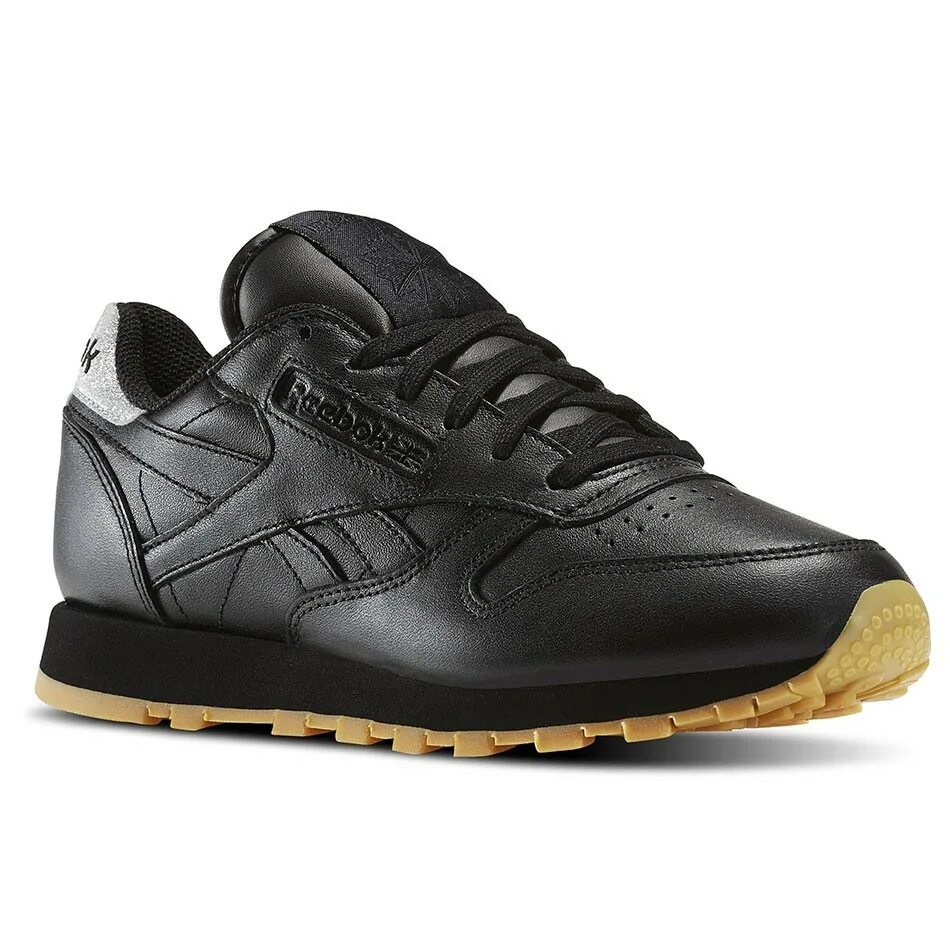 Кожаные reebok. Рибок Classic Leather. Рибок Классик кожаные. Reebok Classic Leather мужские. Reebok Classic Leather 1983 Vintage кроссовки.