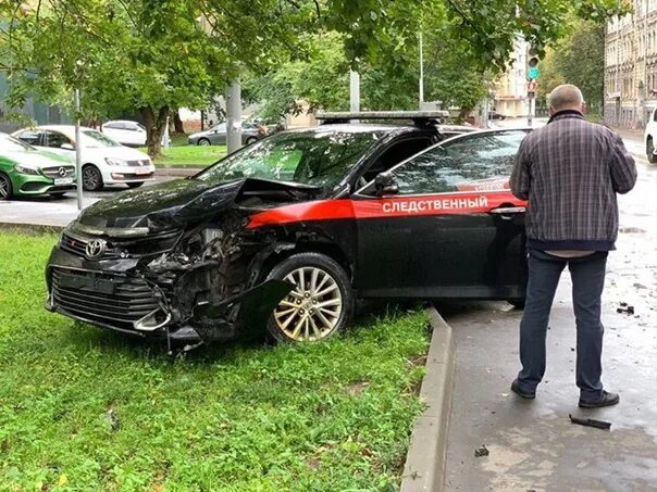 Штраф за ДТП. Штрафы ДТП Делимобиль. Авария Делимобиль Москва.