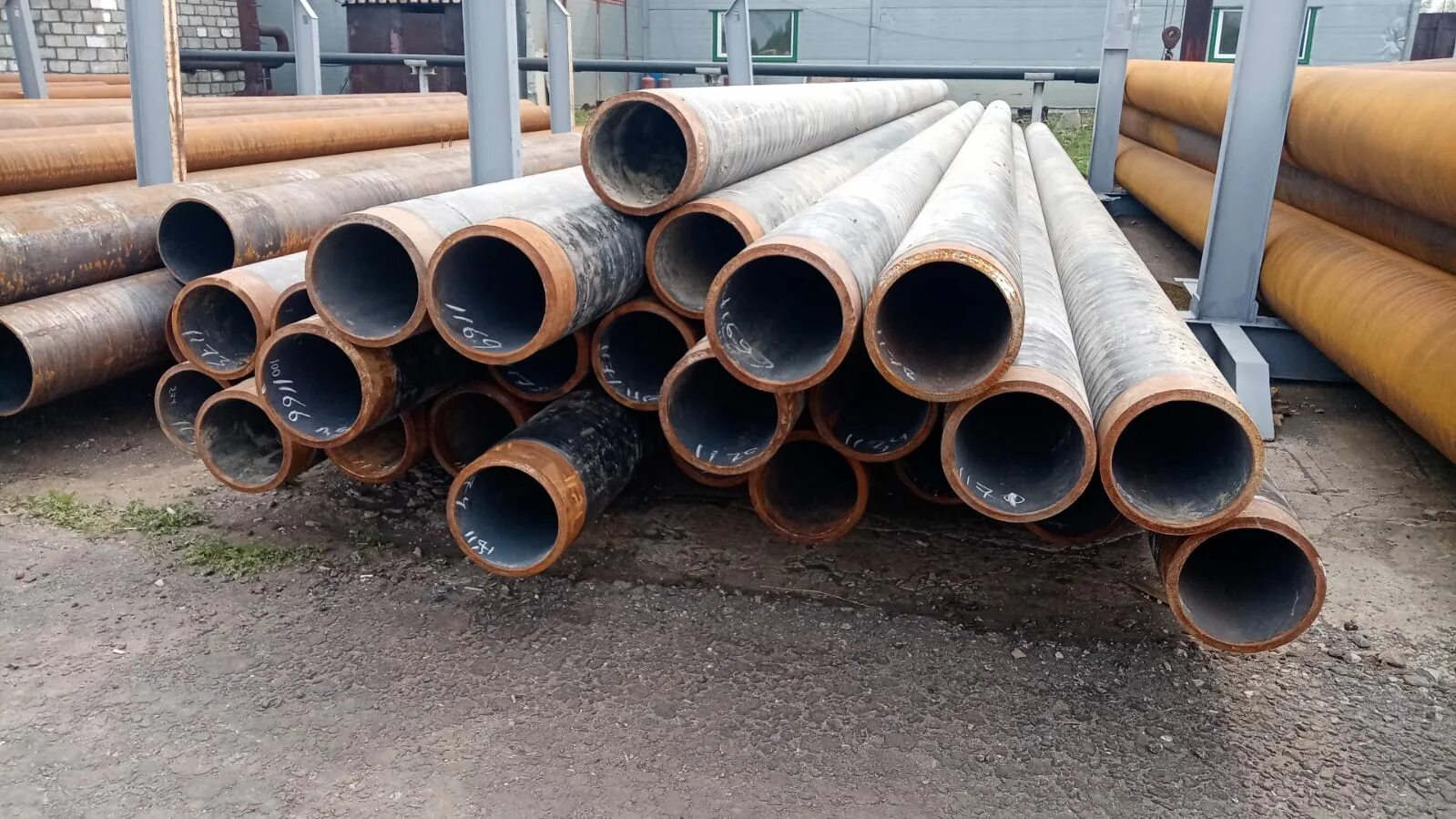 труба электросварная 114х4. 10,20 325*7,0-2 (500) ппу-пэ. тройник 159х4,5. труба 219х6 б/у. труба 51х3.