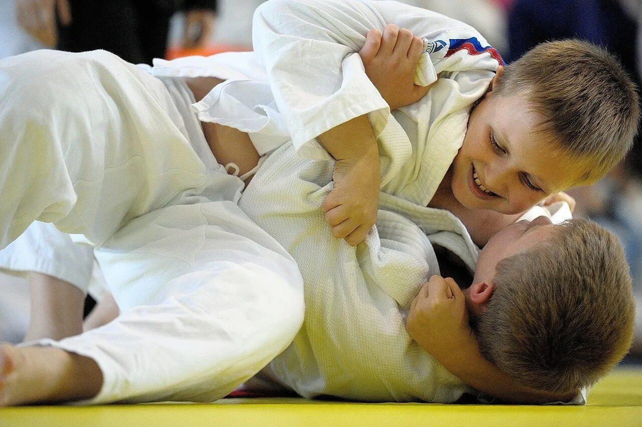 дзюдо дети. абдуахат ачилов гимнастика. дети дзюдоисты. федерация дзюдо россии фотогалерея. детское дзюдо москва.