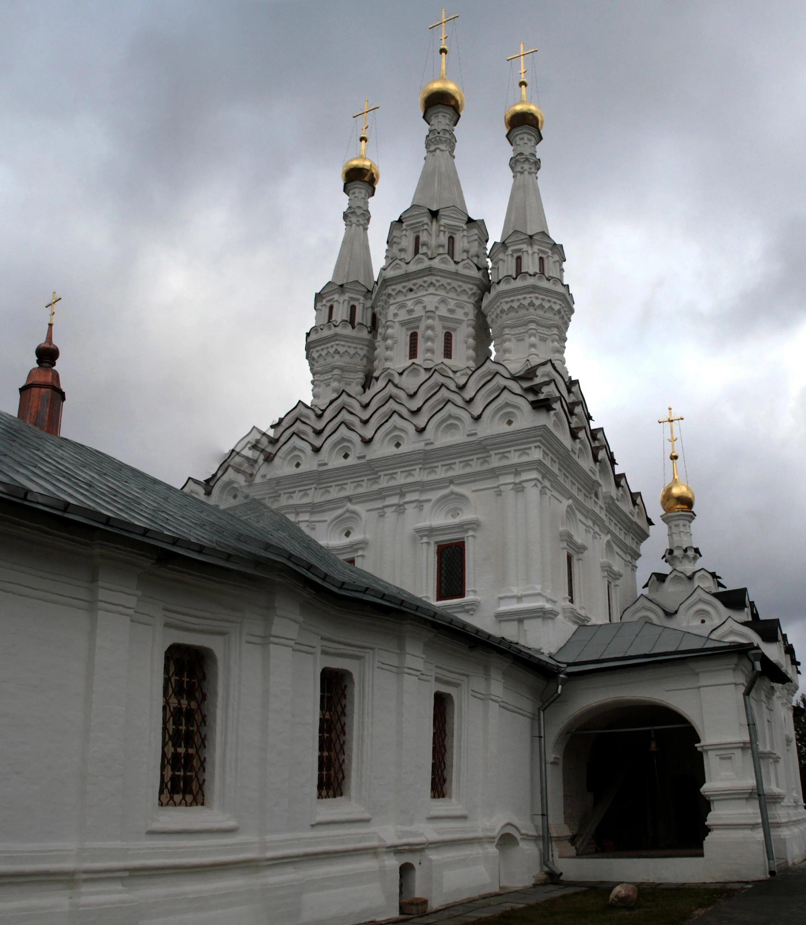 Одигитриевская Церковь (Вязьма). Одигитриевская Церковь (Смоленск). Трехшатровая Церковь в Вязьме. Вязьма женский монастырь. Смоленская и вяземская