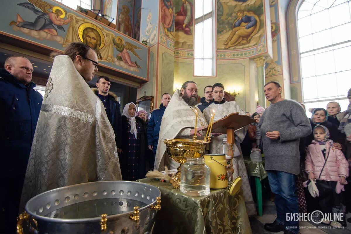 Казанская Церковь (Реутов) крещение. Литургия на крещение. Вечерняя служба на крещение. Ночная литургия. Вечерняя служба 18