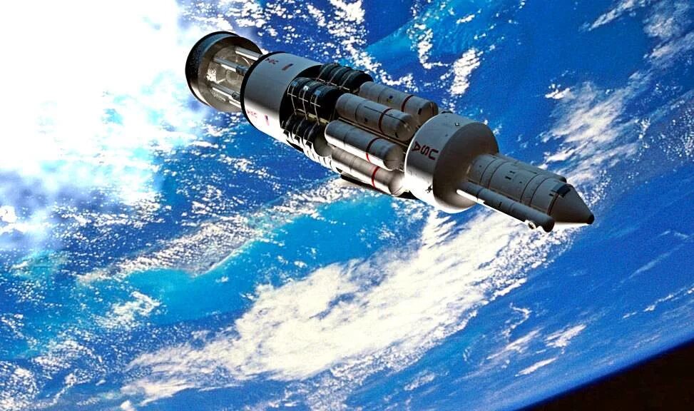 Двигатель полетел. Орион ядерный космический корабль. Проект ядерного буксира «Зевс». Ядерный двигатель для космических кораблей. Ракета в космосе.