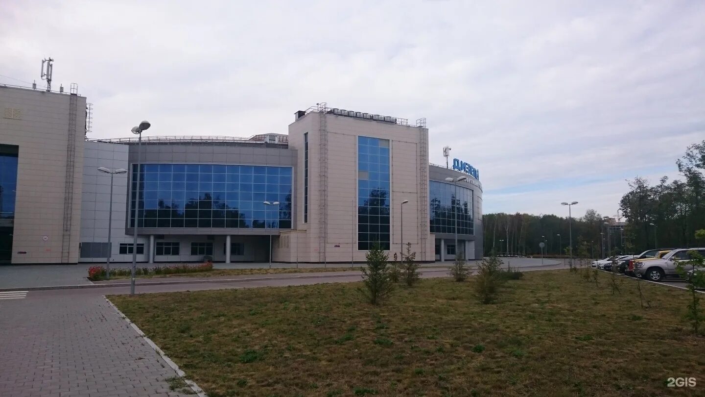 Пенза хоккейная арена. Дизель-арена пенза концертный зал. Ул окружная 163. Ледовый дворец пенза. Центр стандартизации и метрологии.