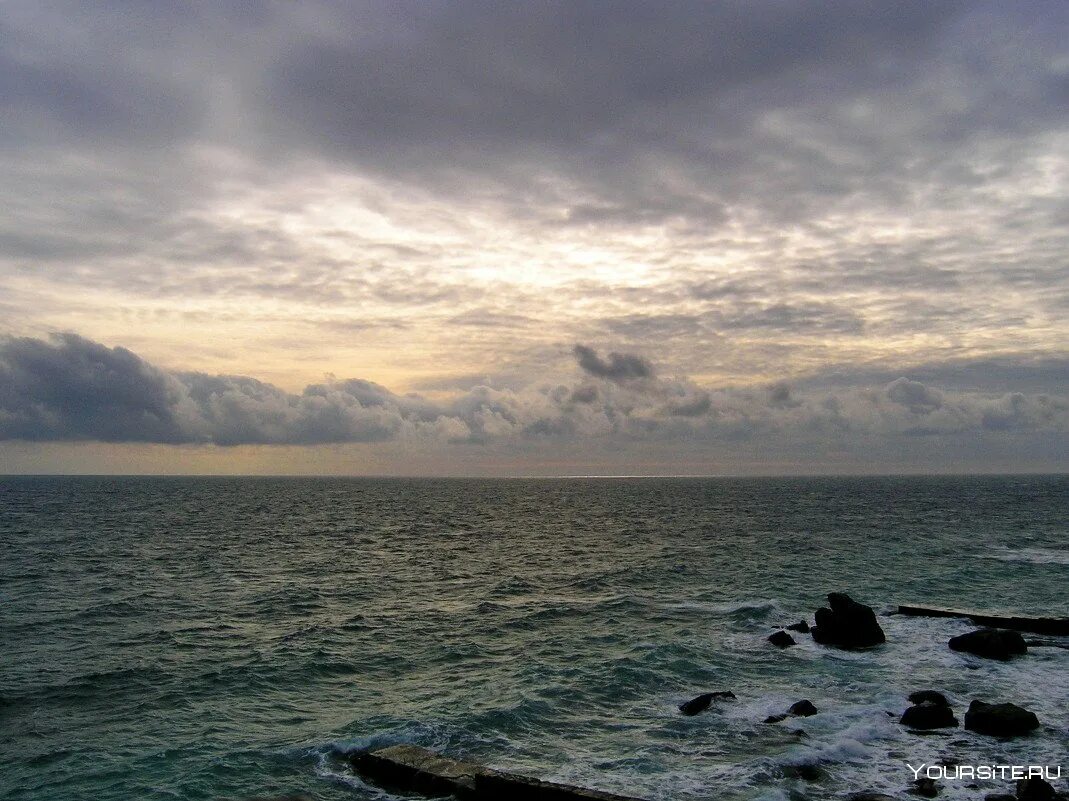Штиль на море. Картинки в даль море. П дать в море. Море в дали. Морская даль.