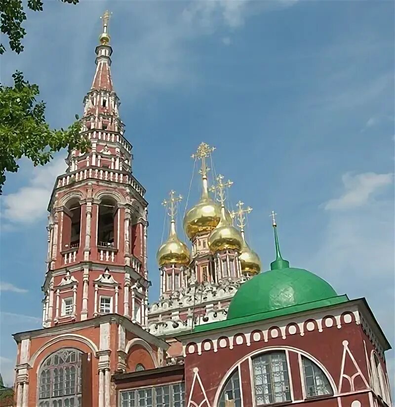 Храм воскресения христова в кадашах москва. Храм вознесения христова в кадашах. Воскресенье христово в кадашах. Церковь вознесения в кадашах москва. Храм воскресенья в кадашах, в москве.