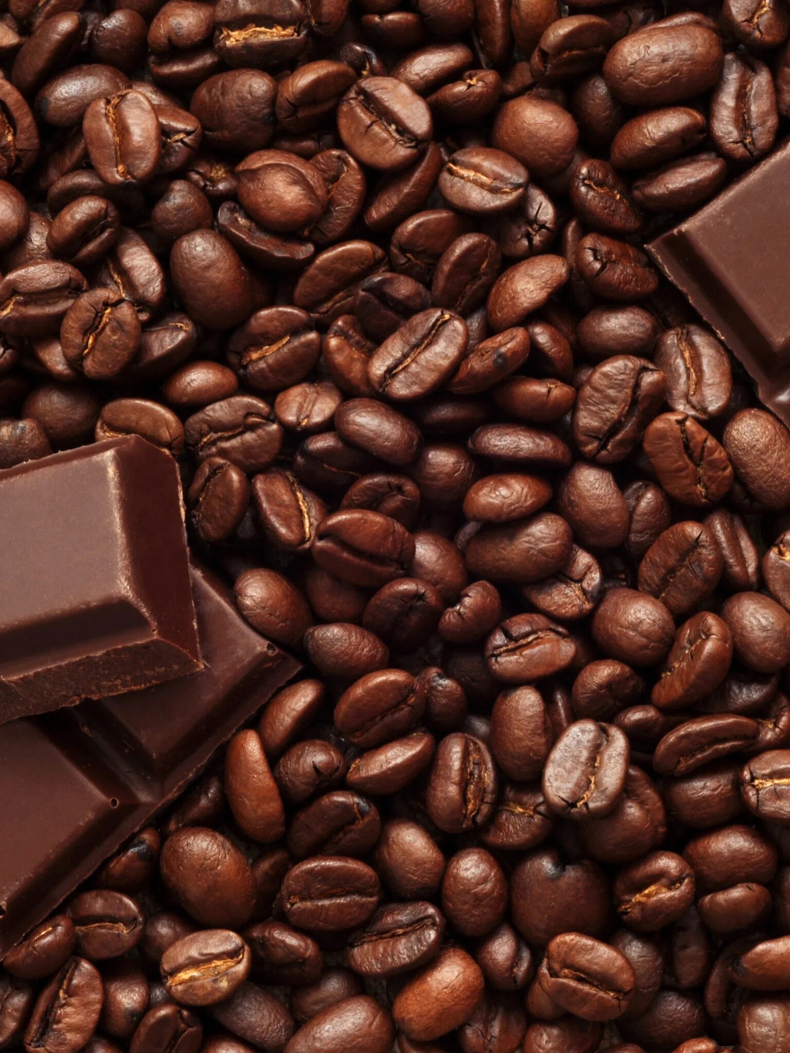 Зерна шоколада. Шоколад фон. Картинки на рабочий стол кофе и шоколад. Кофе фон. Кофейный шоколад.