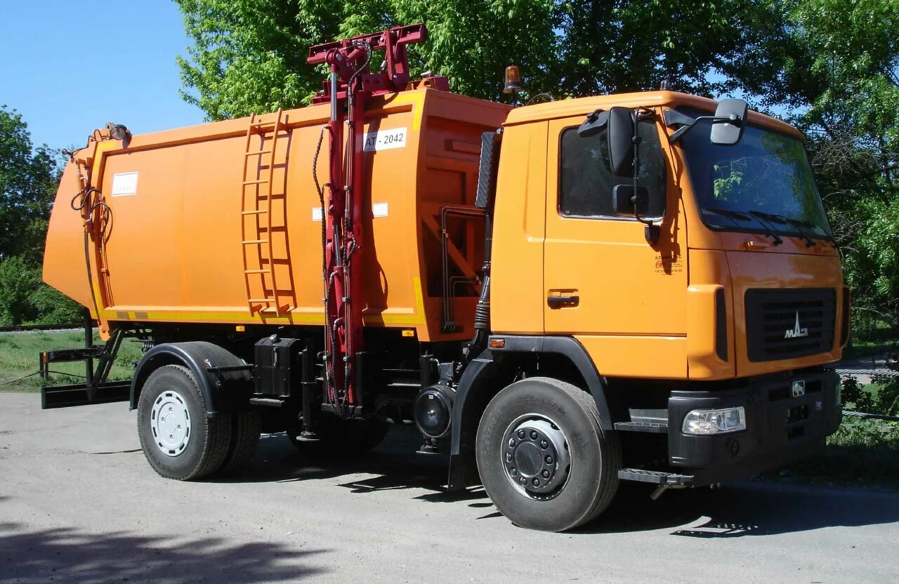 Мусоровоз kat-16s на шасси маз. Маз 490143 390 мусоровоз. Scania p мусоровоз. Авто мусоровоз. Камаз 6520 мусоровоз меркатор.