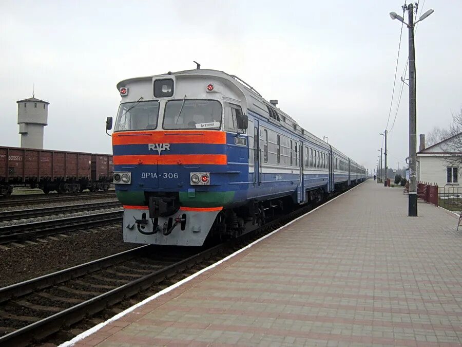 поезд барановичи лунинец