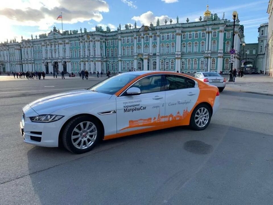 Лучший каршеринг в санкт петербурге. Bmw 320i делимобиль петербург. мерседес 200 делимобиль каршеринг. делимобиль бмв 520. bmw 520d каршеринг.