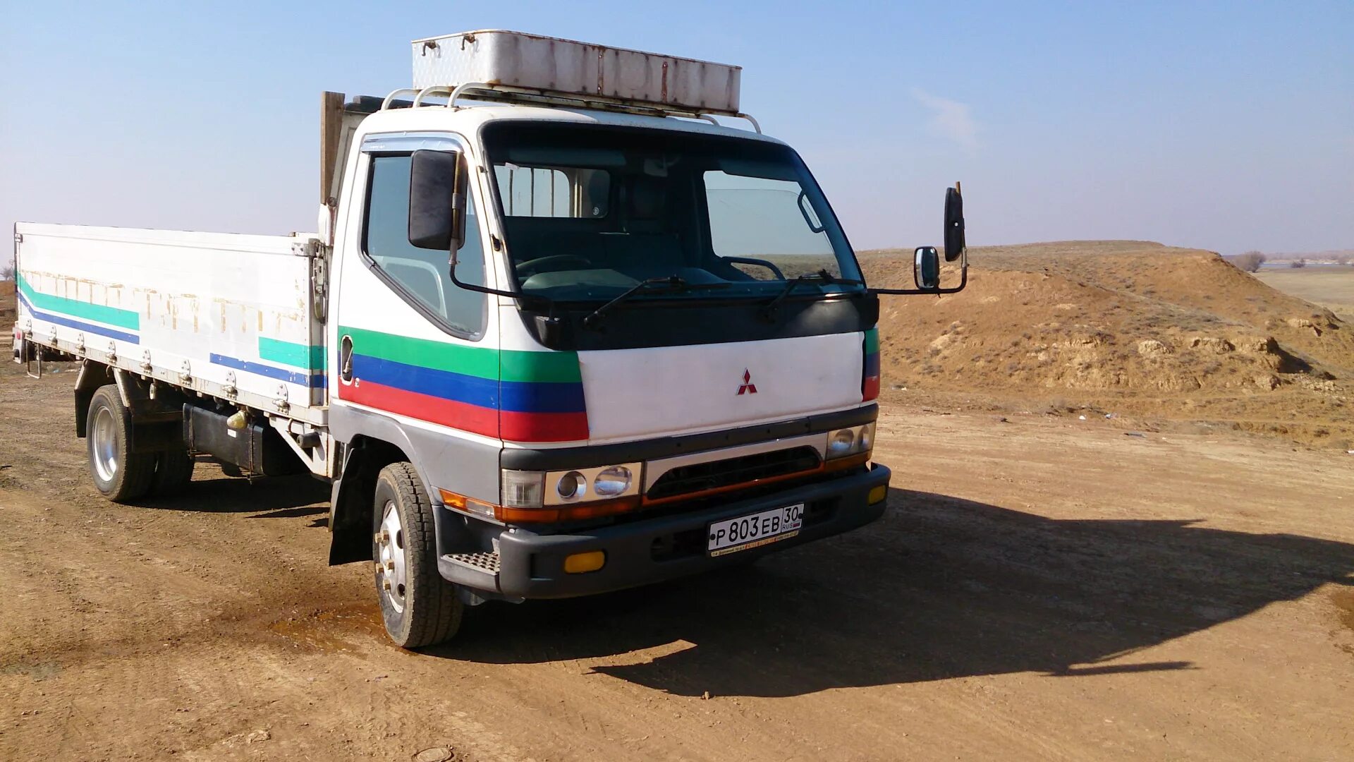 Грузовик митсубиси кантер. Mitsubishi Canter 1997. Mitsubishi Canter 1999. Mitsubishi Canter 1993. Митсубиси Кантер 1995 года.