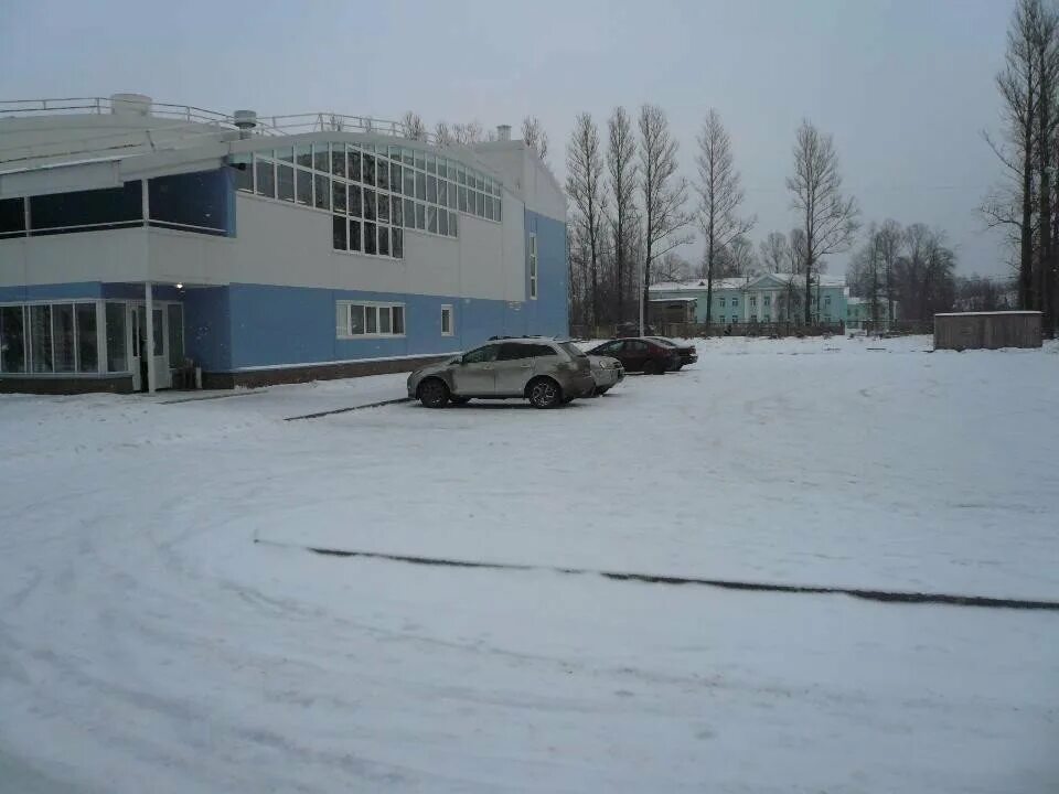 кировск спортивный комплекс. кировск спортивный комплекс. кировск спортивный комплекс. спортивные комплексы кировск. спорткомплекс кировск.