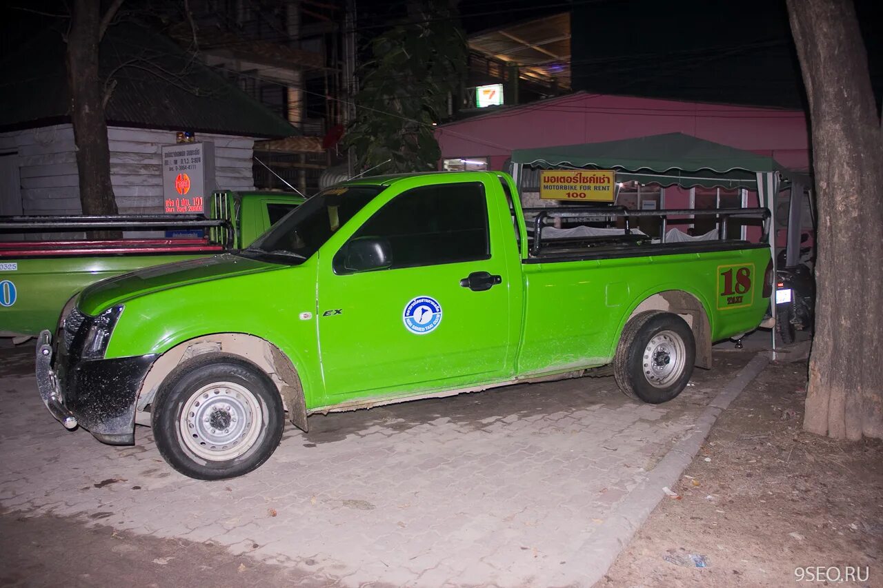 пикап додж ram 1500 и фольксваген амарок. шевроле колорадо прототип. Gmc pickup 1948. пикапы для краша. додж рам пикап крытая крыша.