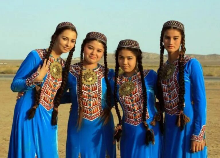 Туркмены игдыры. Туркмения туркменки. Nohur Туркменистан. Туркмения люди.