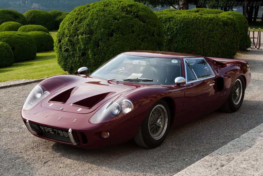 Какая редкая машина. Ford gt40 mk3. Ford gt40 MK III. Форд ЖТ 40. Форд ГТ 40 mk3.