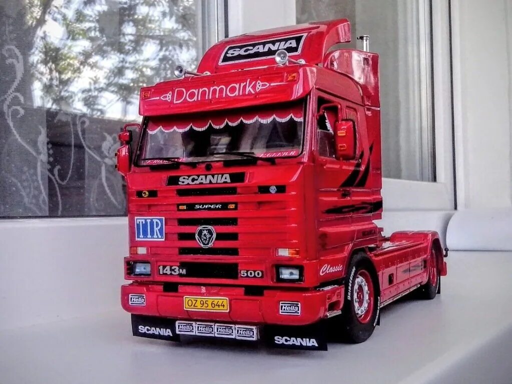 Scania r143. Скания-143r Италери 1/24. Scania 143. Скания т 143 Италери. Скания 143м