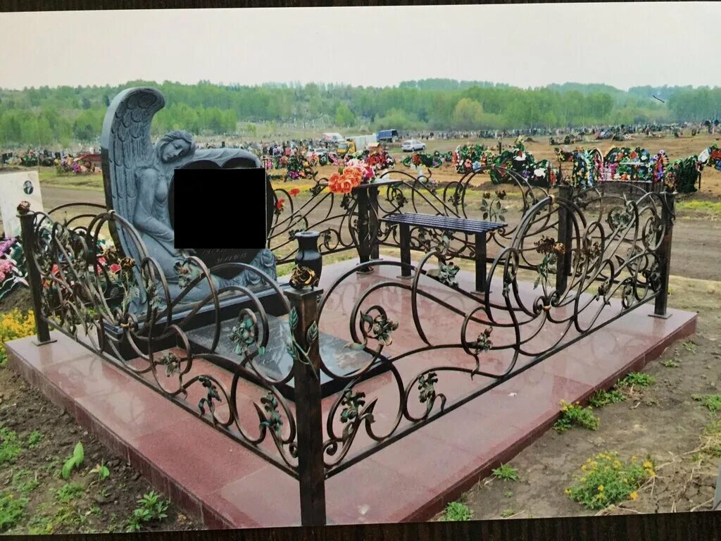 гранитас бай. памятники в аркадо-гранит. светлые памятники из мрамора на могилу. памятники из голубого гранита. аркадо гранит барнаул.