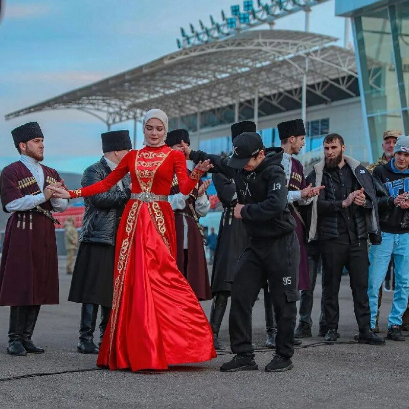 чеченец джумаев. чеченские боевики в грозном 1994. 20 чеченцев. кадыров грозный. джумаев саид-мухаммад.