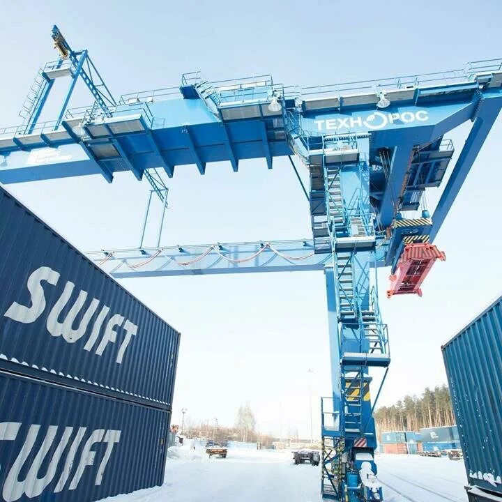 20-ти футовый морской контейнер. Контейнер 20 футов trans container. Swift контейнеры. Морской контейнер dry cube 40 футов. 40 hc container.