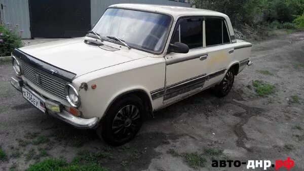 Синяя копейка сбоку. Купить жигули в лнр днр цены. Автомобили донецка. Авто днр в рублях. Авто днр в рублях.