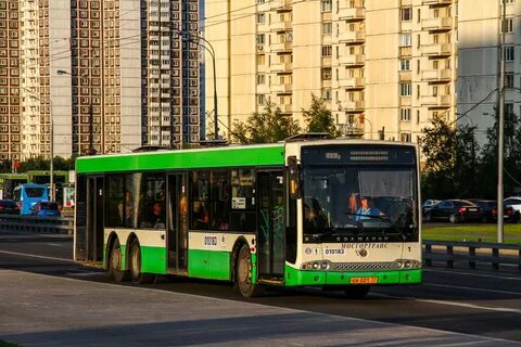 Автобус 752