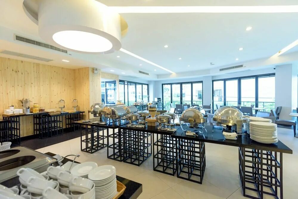 Hotel j residence паттайя. The whisper 4* центральная паттайя. Trio hotel pattaya). Hotel j residence 4. северная паттайя отели.