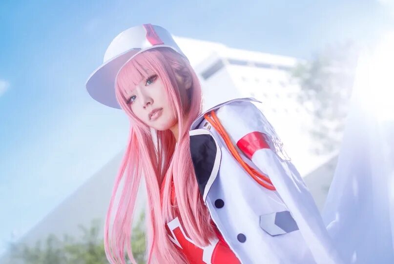 Милые косплеерши. Косплей Дарлинг Франкс. Zero two Darling in the FRANXX косплей. Zero two косплей. Милый косплей.