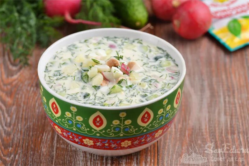 Окрошка на кефире. Окрошка с лимоном. Рецепт окрошки на воде с лимонной. Окрошка на воде с майонезом и лимонной кислотой. Рецепт окрошки на воде с лимонной.