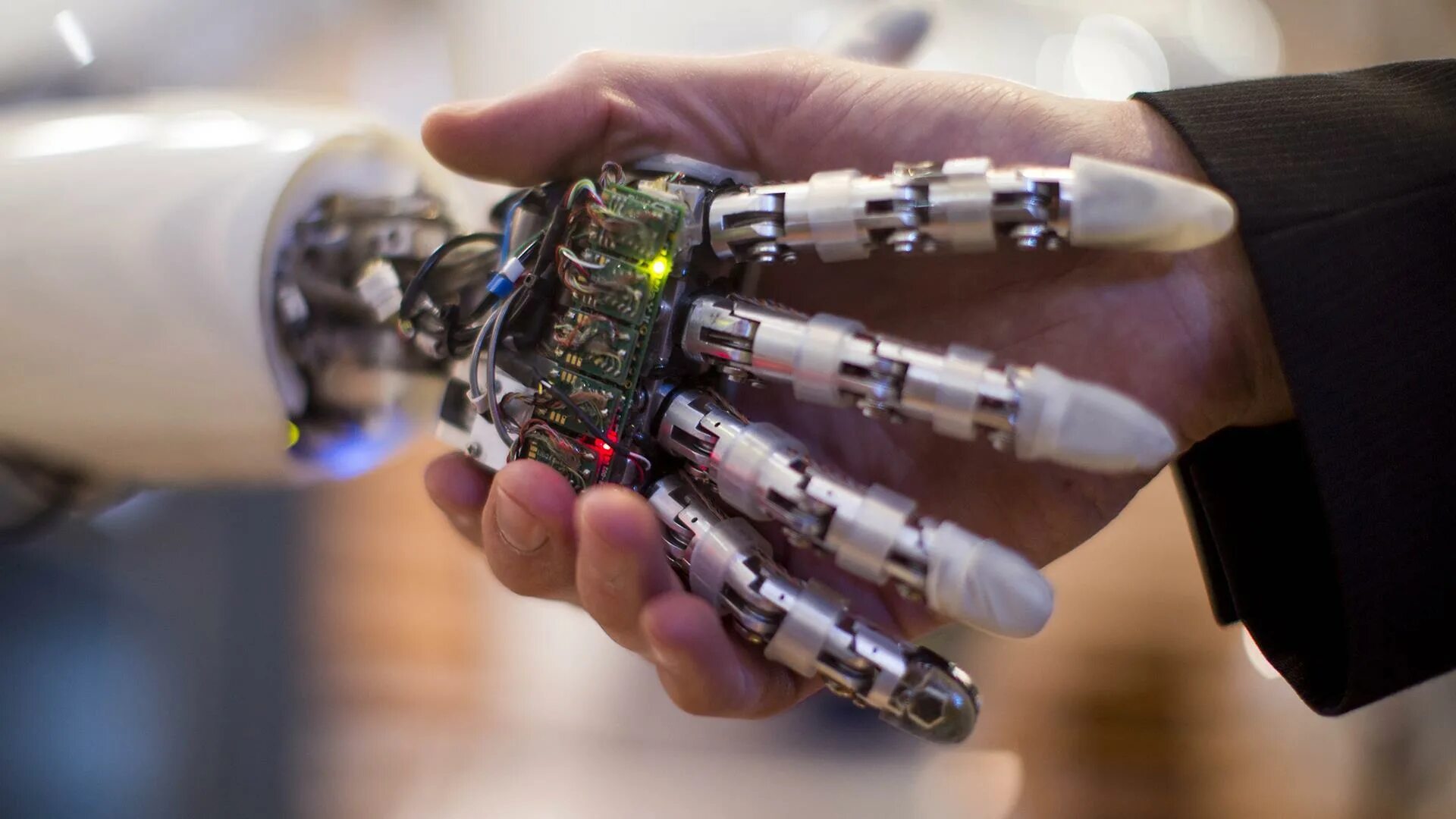 Первые созданные искусственные интеллекты. Нанотехнологии и технологии будущего. Нанотехнологии в будущем. Нанотехнологии в робототехнике. Перспективные технологии.