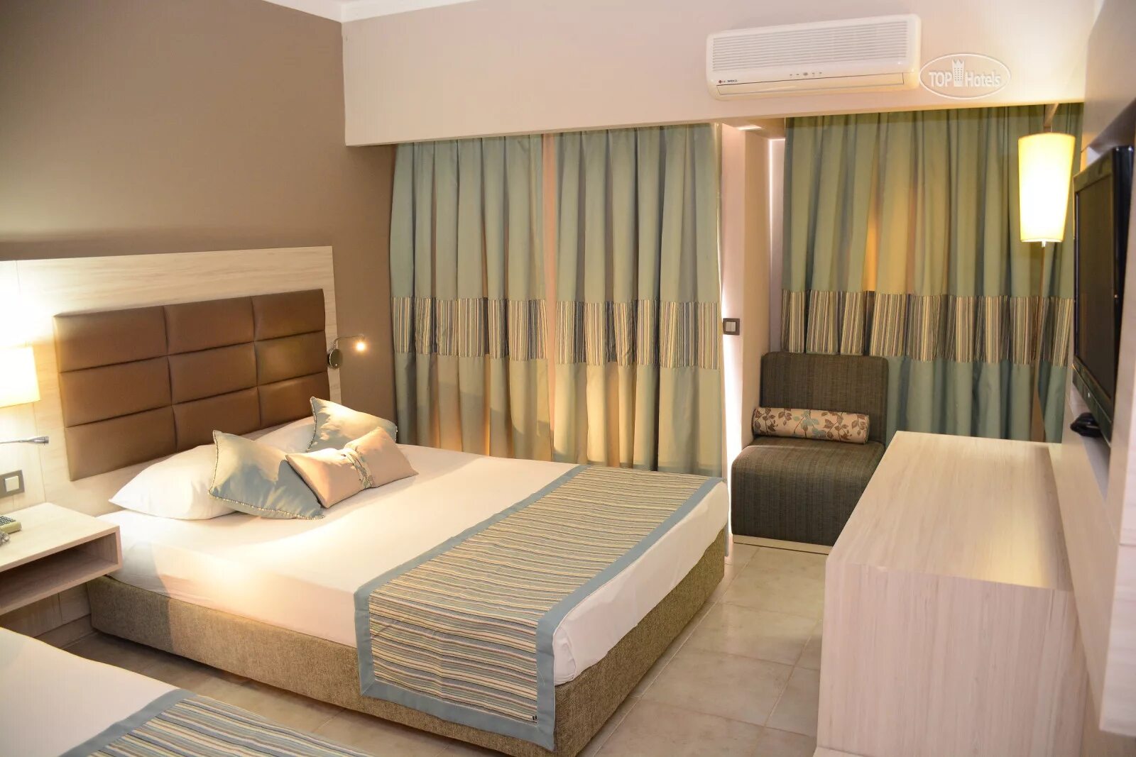 Palmera beach hotel турция аланья. Palmeras Beach Hotel 5 Турция. Palmeras Beach (ex. Club Insula) 5* Турция, Алания. Отель Palmeras Турция Аланья. Palmeras Beach Hotel 5 Турция Аланья Конаклы.