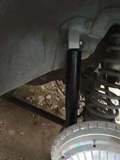 Заменить задние амортизаторы нива