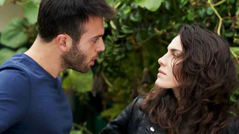 Мерьем и саваш турецкий сериал 1. Мерьем турецкий 1. Любовь мерьем турецкий. Турецкий сериал любовь мерем. Любовь мерьем турецкий сериал 1.