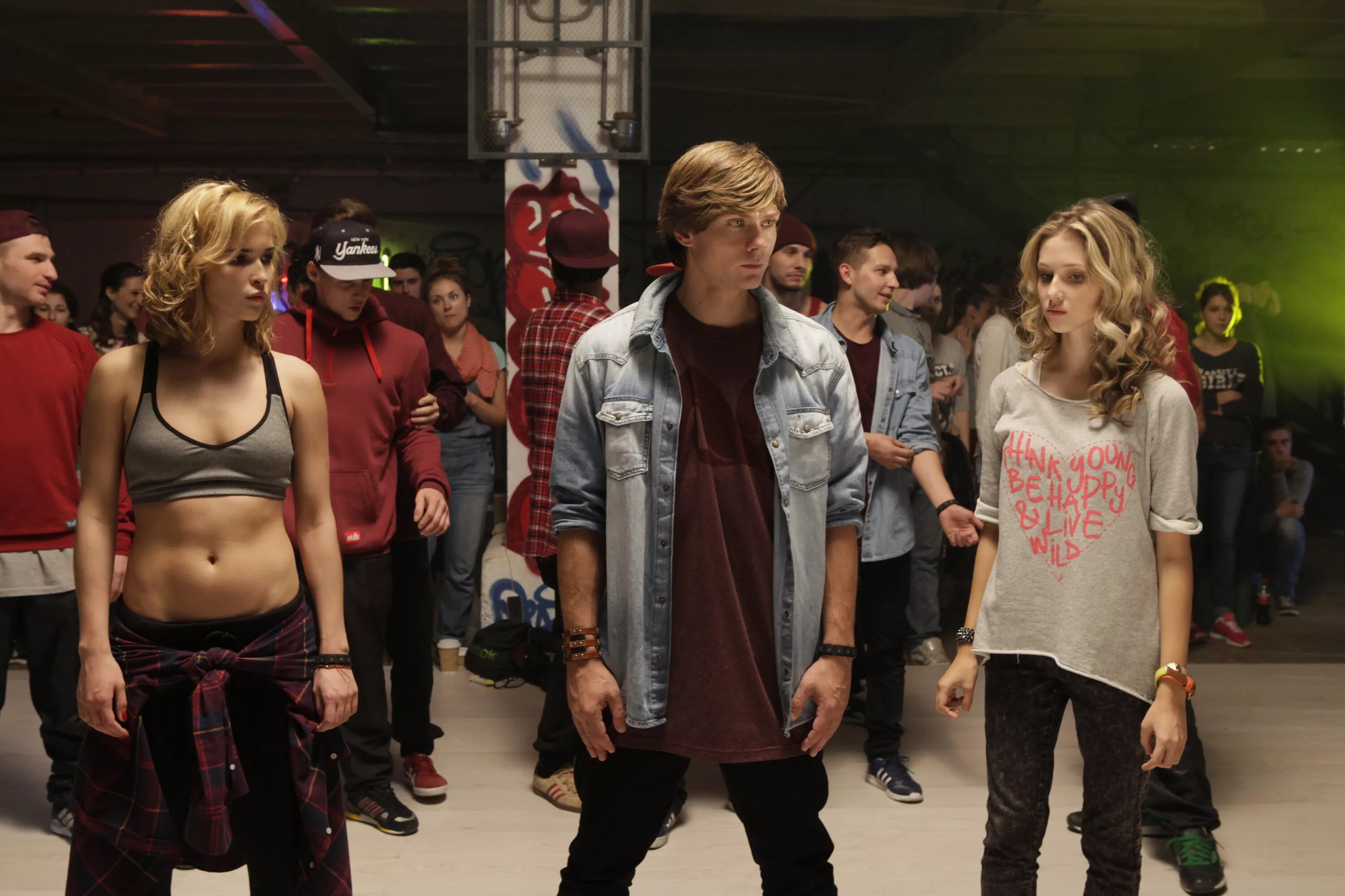 Русский фильм танцуй со мной. Юрий кригер айс. Танцуй со мной 2. Танцуй со мной фильм 2016 кадры. Танцуй со мной фильм 2016 кадры.