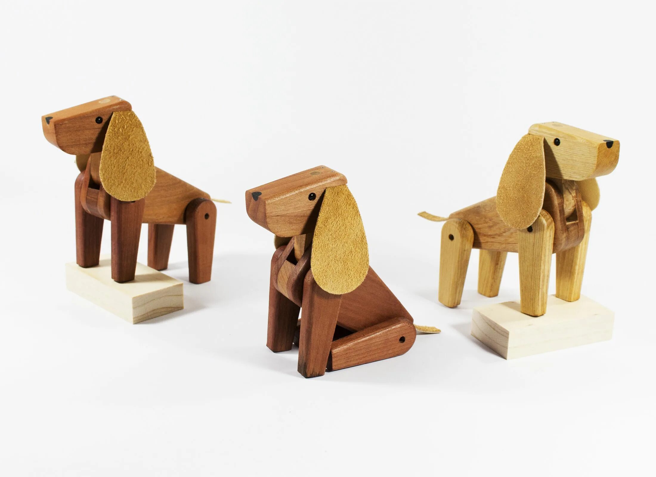 Сделать собаку из дерева. Настольная лампа собака из дерева. Лабрадор из дерева. Сделать собаку из дерева. Собака из дерева для сада.