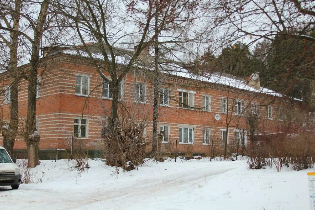 Школа в поселке поварово московской. 1-247 дом. Поварово микрорайон 1 й поселок. 1 й поселок. 1 й поселок.