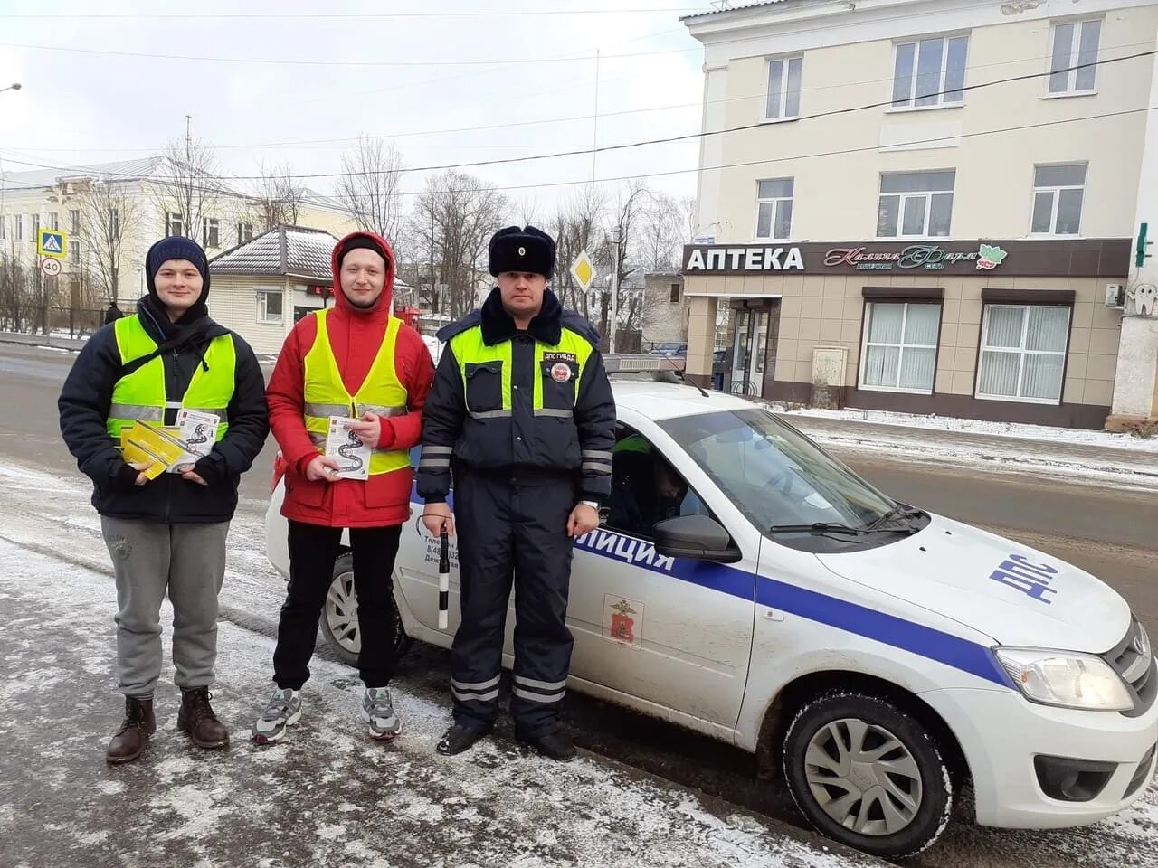 Вождение Вышневолоцкий колледж. МО Вышневолоцкий сотрудники полиции. Вышний Волочек Дежурная часть полиция. МО МВД Вышний Волочек группа.