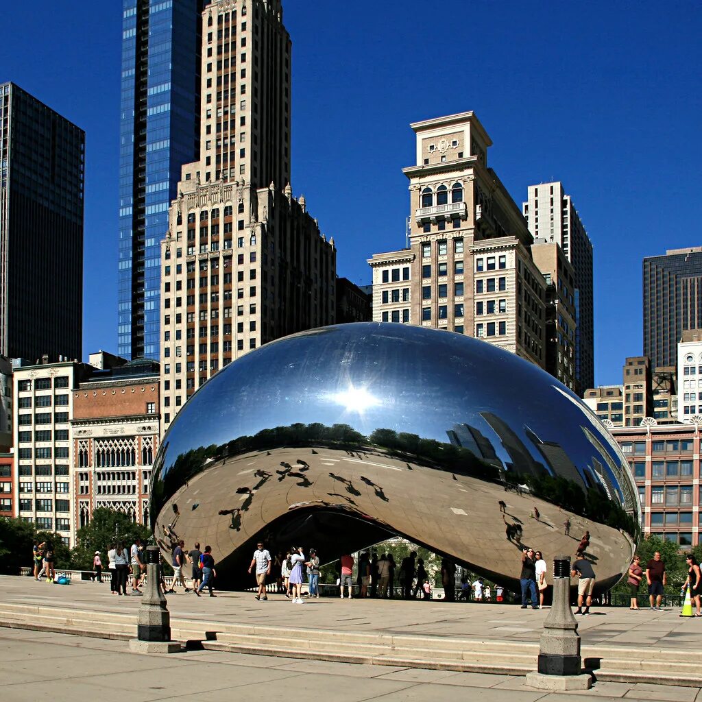 Cloud gate
