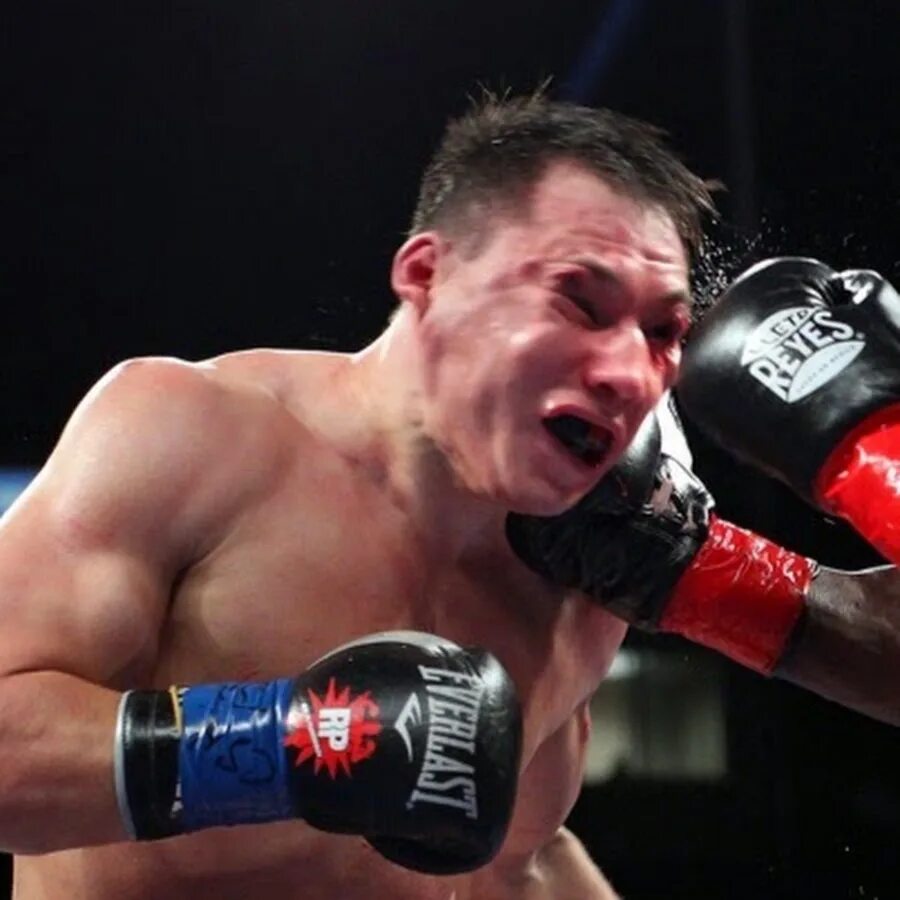 Каллум смит канело. Canelo vs ggg 3. Геннадий головкин бой. Головкин юбанк. Головкин шеремета.