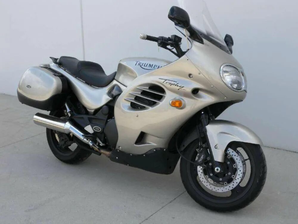 Триумф трофи. Triumph trophy 1200. triumph trophy 1200 2003. triumph trophy 1200 2000. мотоцикл триумф трофи 1250.
