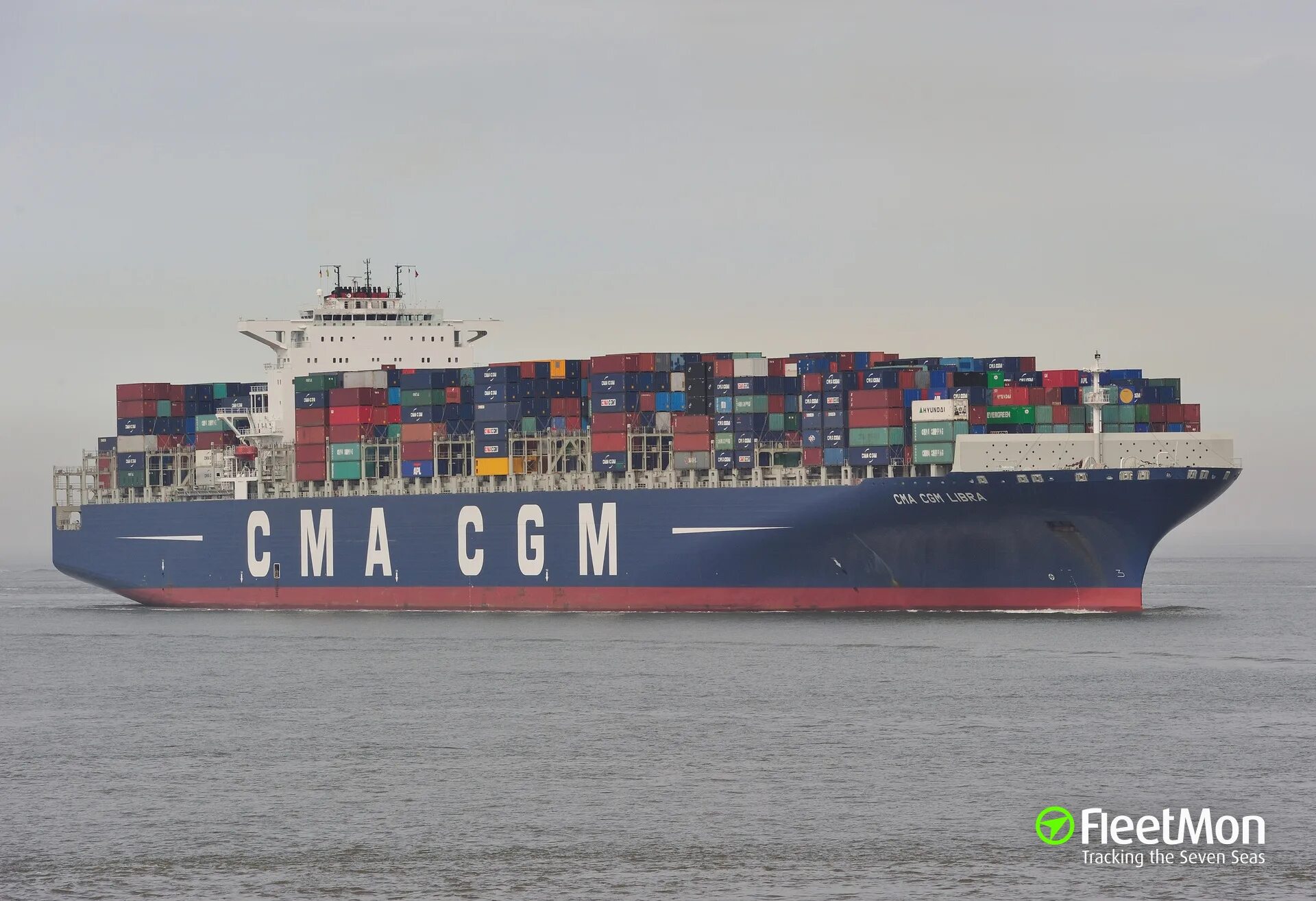 Cma cgm отслеживание. Cma cgm moliere судно. marina cma 40 hl.