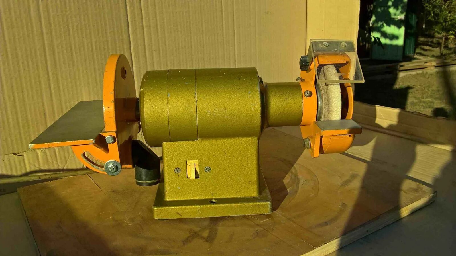 Точильный станок энергомаш. Электроточило иэ9701-ухл4. Точильный станок sturm! bg6055db. Электроточило иэ9701. Точильный станок sturm bg6022a.