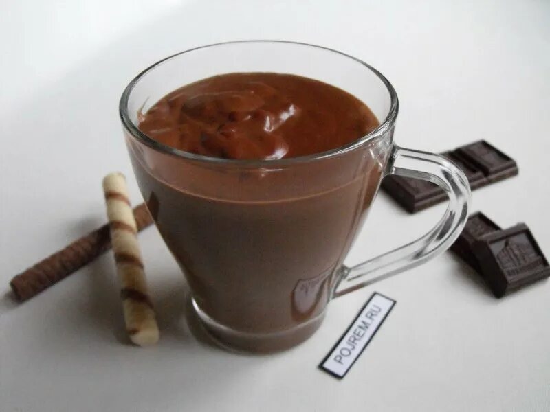 Горячий шоколад. Кофе горячий шоколад. Шоколадный напиток. Горячий шоколад с ванилью.