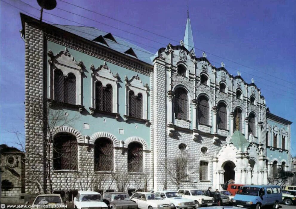 Здание ссудной казны покровский. Гохран настасьинский переулок. Здание казны. Здание ссудной казны в москве. Здание ссудной казны в москве архитектор в.